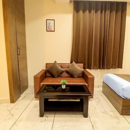 Hotel Hari Dhara, 100 Meters From Har-Ki-Pauri Haridwar Ngoại thất bức ảnh